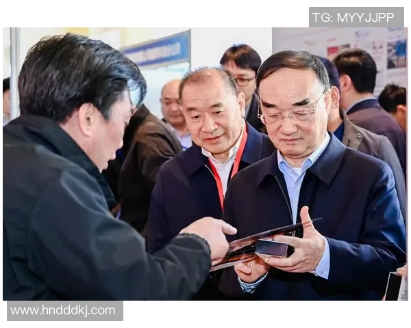 李泓澎:从青年才俊到行业领军者的成长之路与未来展望